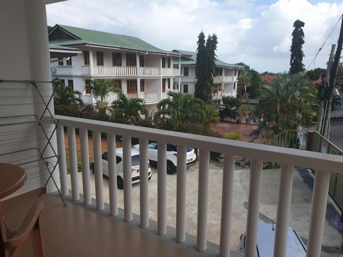 La Maison Hibiscus Self Catering Accommodation Beau Vallon  Εξωτερικό φωτογραφία