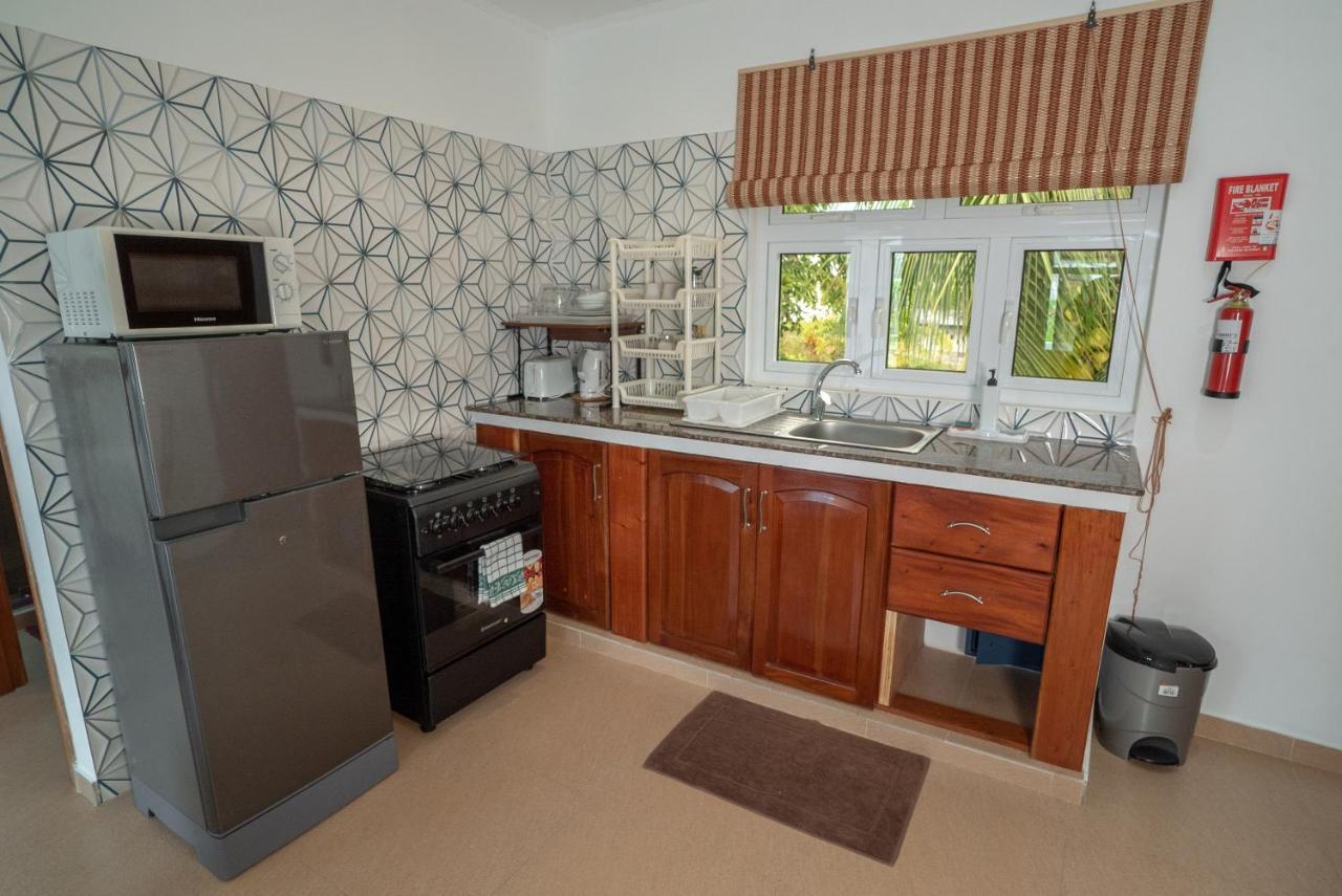 La Maison Hibiscus Self Catering Accommodation Beau Vallon  Εξωτερικό φωτογραφία